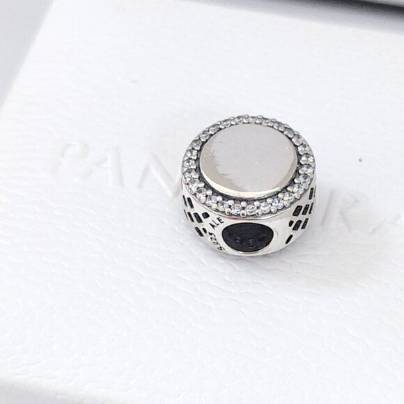 Pandora Salem Massachusetts Exclusive Bewitched Samantha Broomstick Riding Logo - Picture 4 of 6